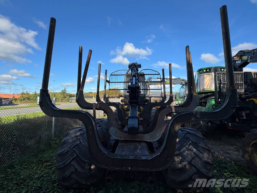 Ponsse Wisent 8W Forwarders
