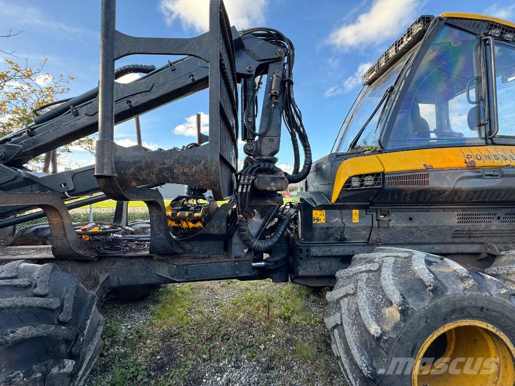 Ponsse Wisent 8W Forwarders