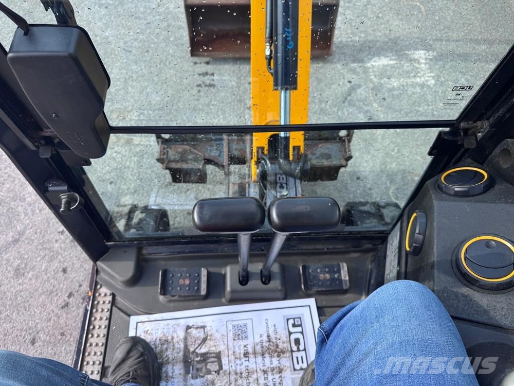 JCB 16C-1 Mini pelle < 7t