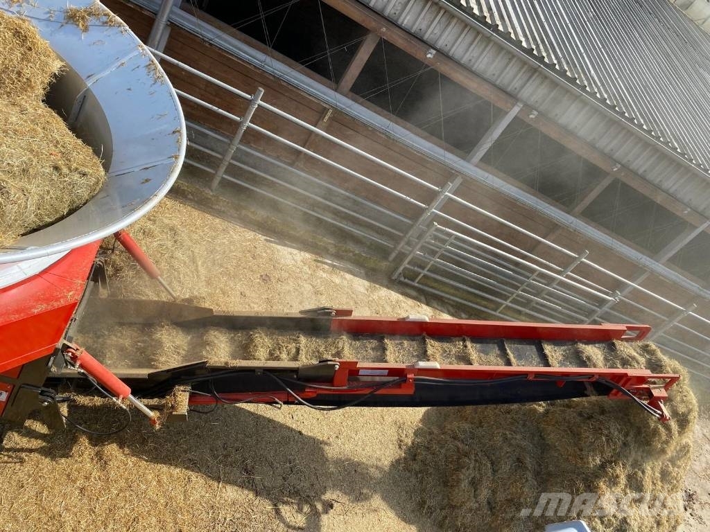 Bizon B-1030 bale processor trioliet faresin TMR kuhn Maisītāji dalītāji