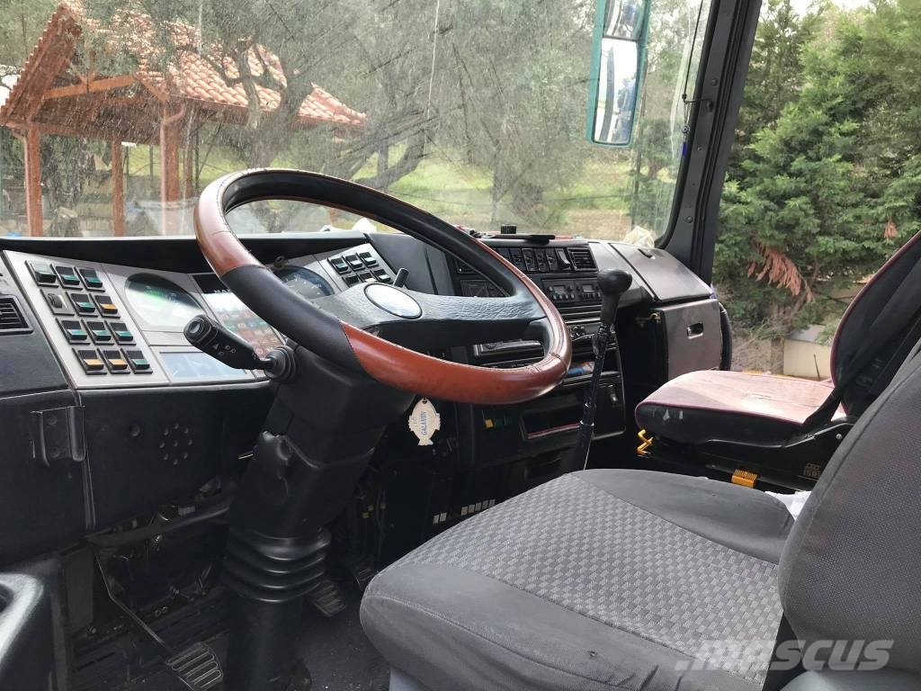 MAN 18.422 Linnadevahelised bussid