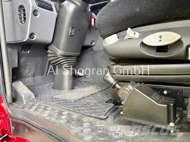 Mercedes-Benz Actros 1860 V8 / Kipperhydraulik / Euro5 Tractor Units