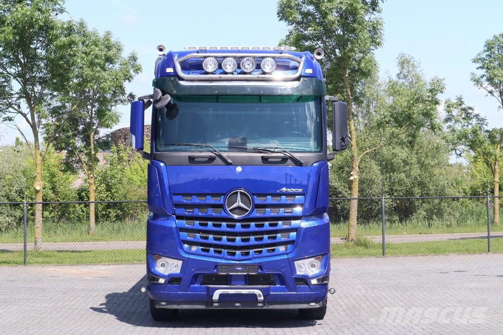 Mercedes-Benz Arocs 3658 | 8X4 | RETARDER | ASPHALT | EURO 6 Camion benne