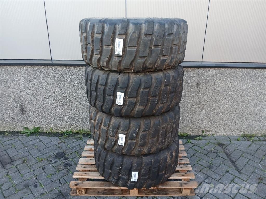 Alliance 15.5/55-R18 (385/55R18) - Tire/Reifen/Band Tyres, wheels and rims