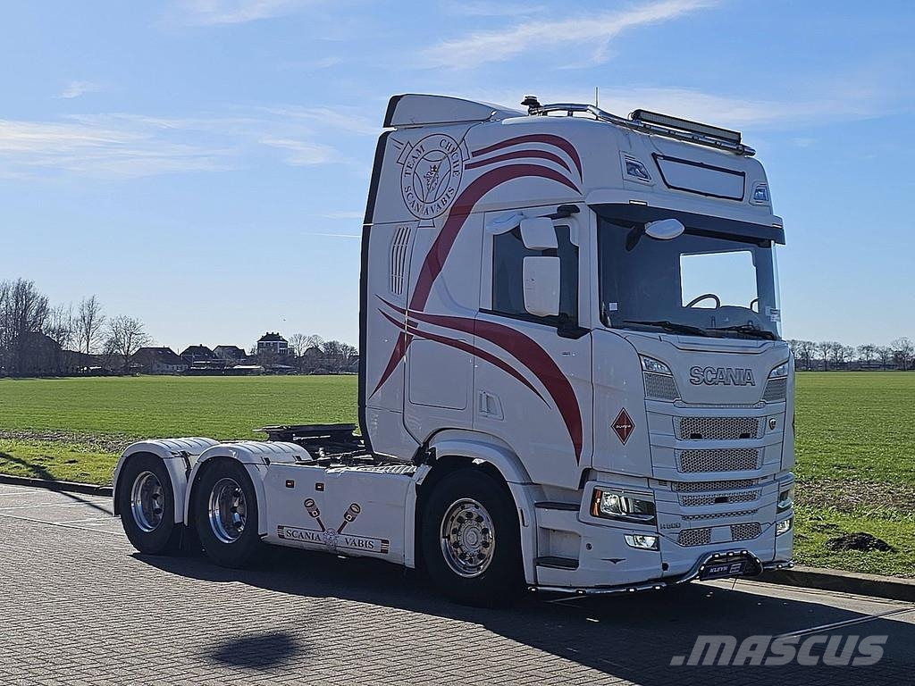 Scania R500 6X4 FULL AIR PTO+HYD Vilcēji