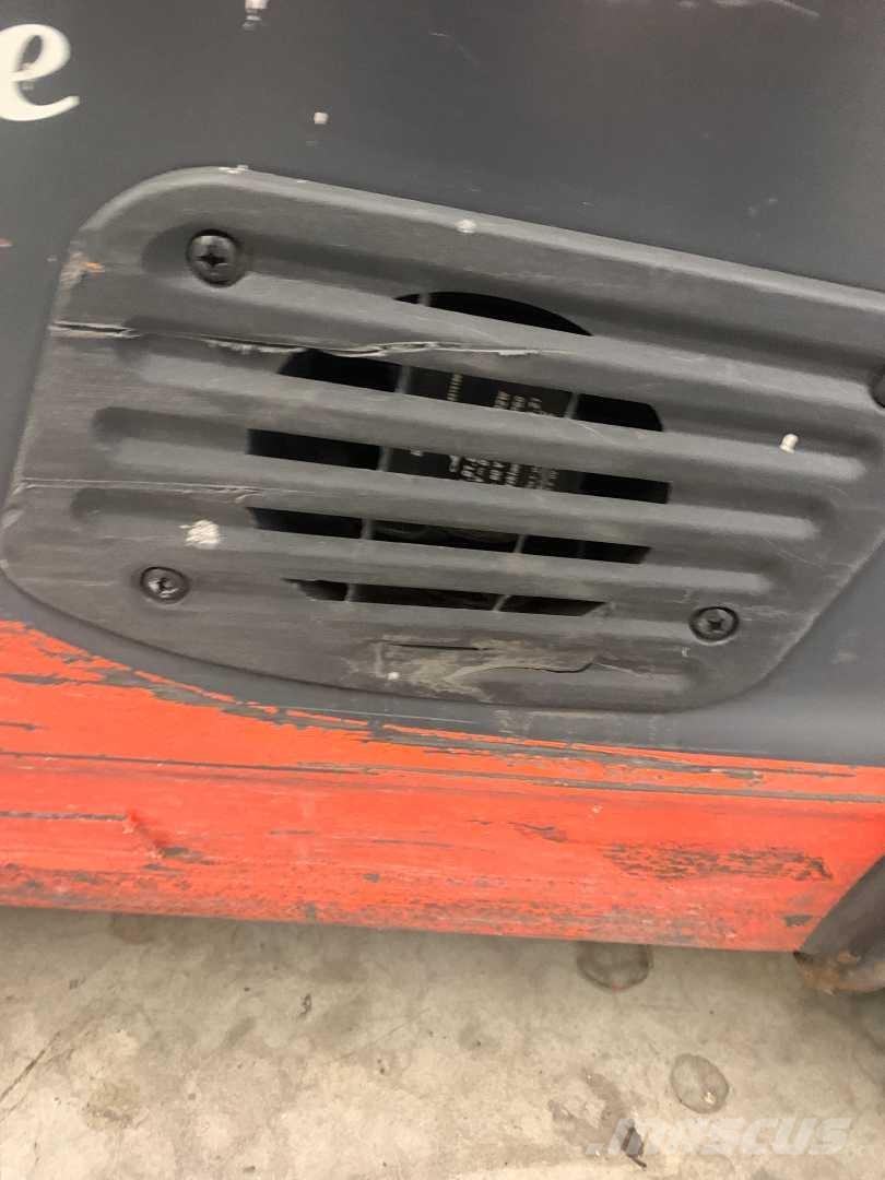 Linde E16H Electric forklifts