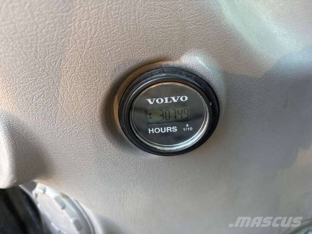 Volvo EC 250 EL Kāpurķēžu ekskavatori