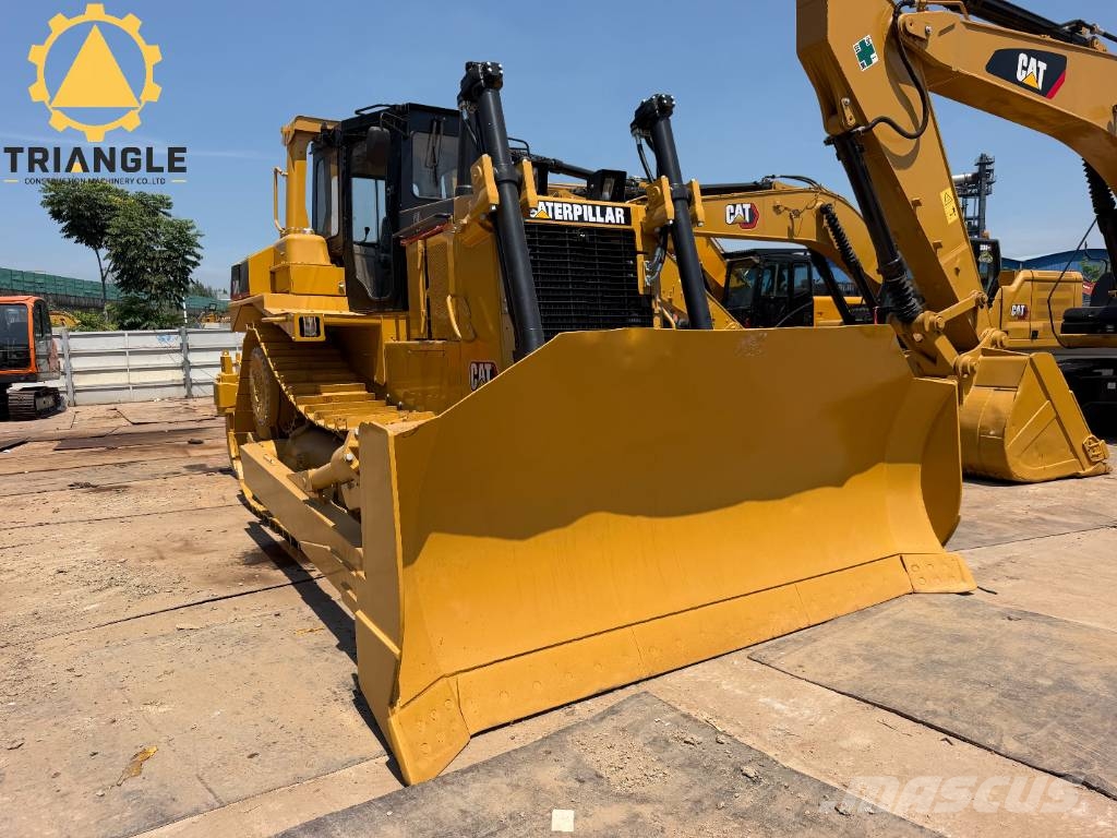 CAT D 8 R lánctalpas dózerek
