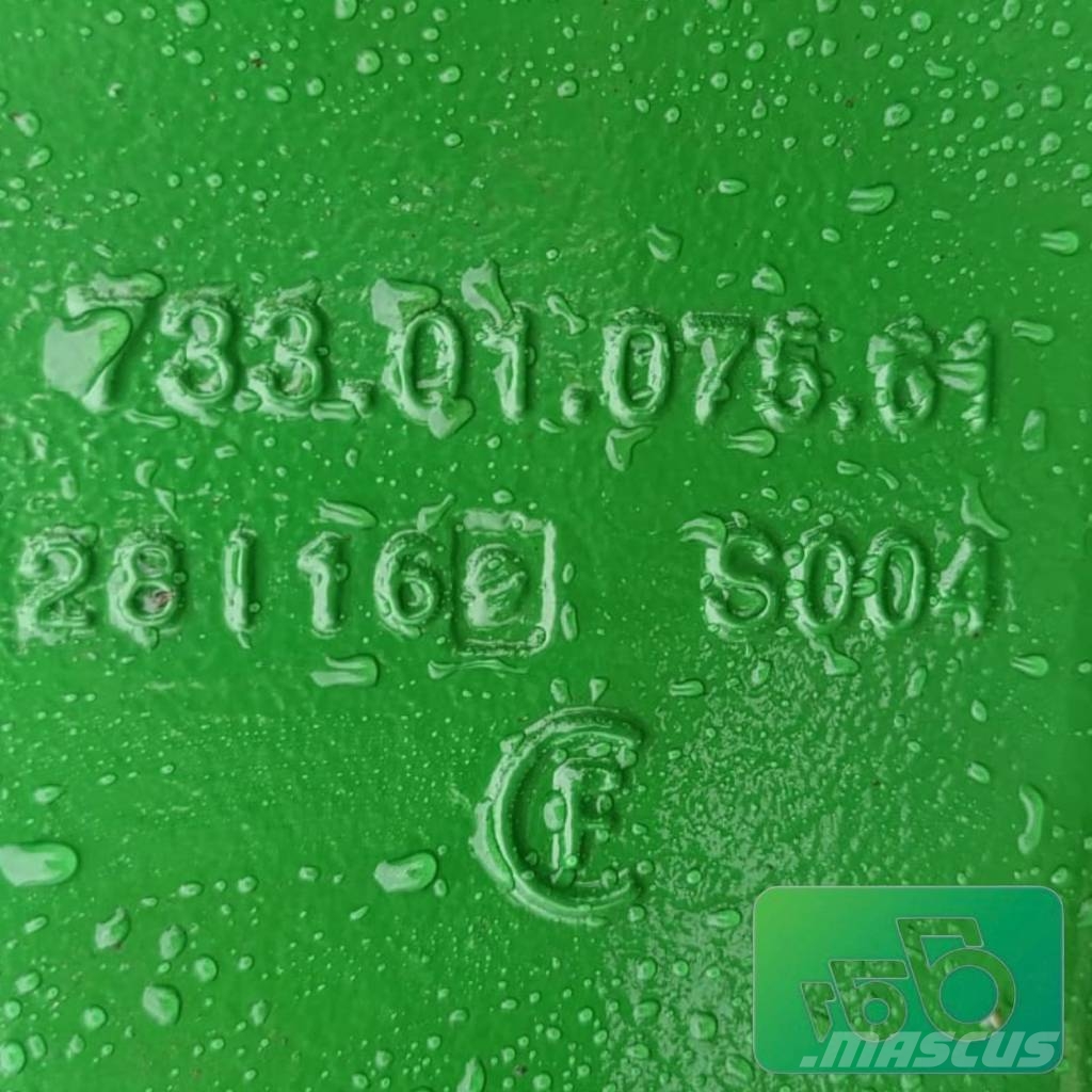 John Deere 7800 Rear Axle 733 531-001 AXE61167 Forage Harvest Шасі