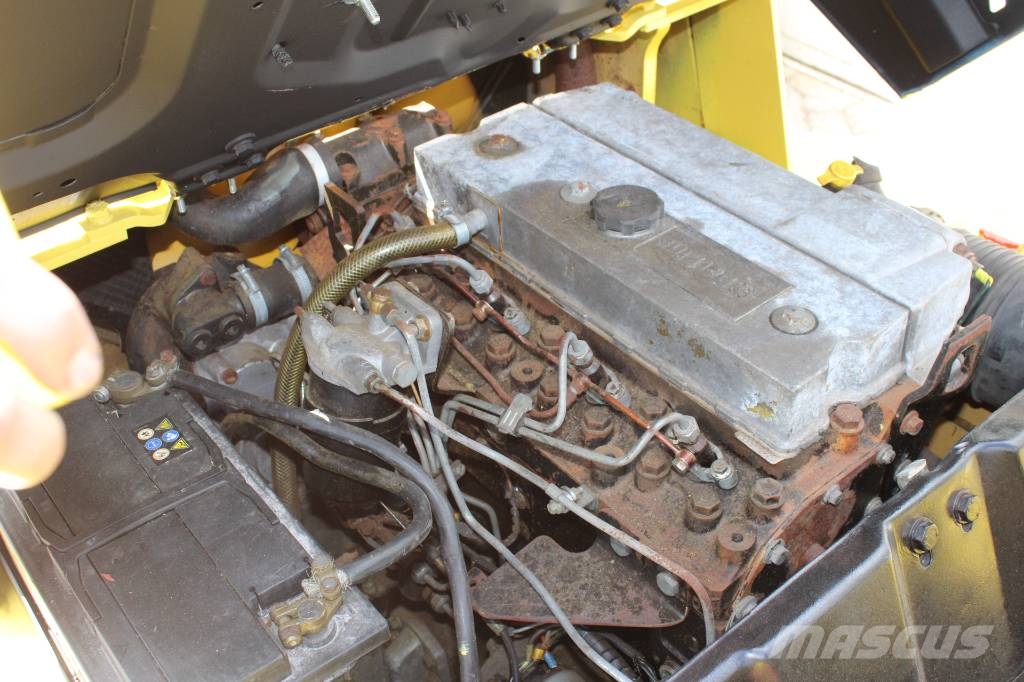 Hyster H4.50 XL Free lift Diesel heftrucks