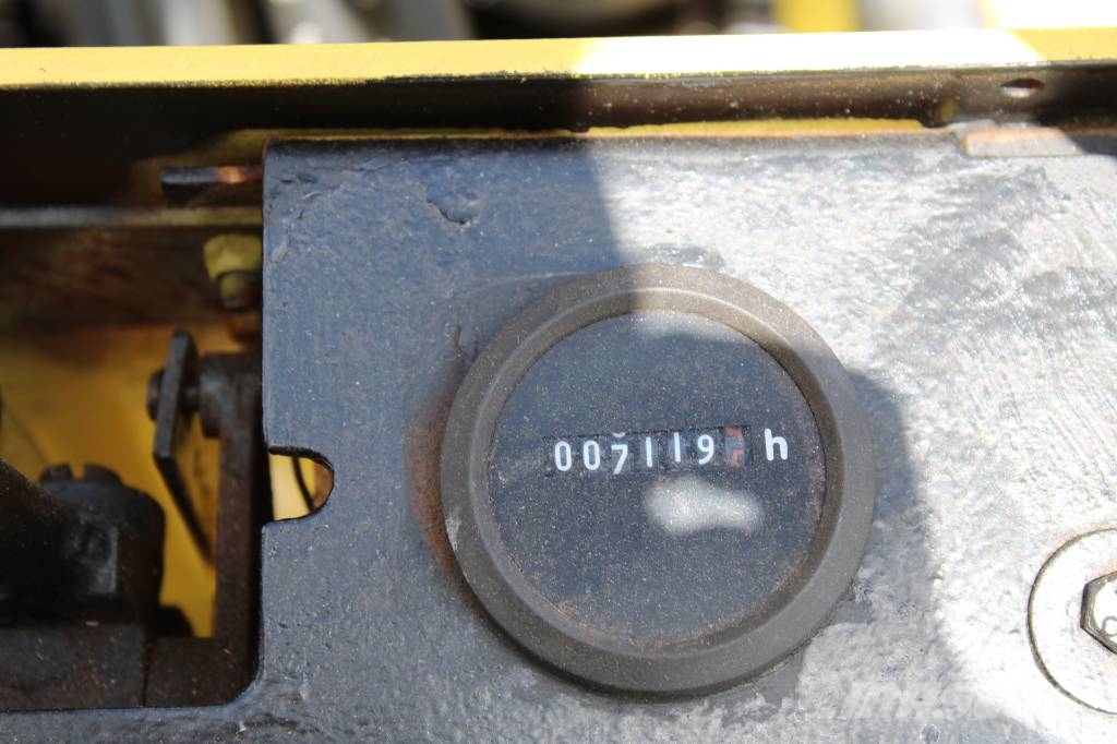 Hyster H4.50 XL Free lift Diesel heftrucks