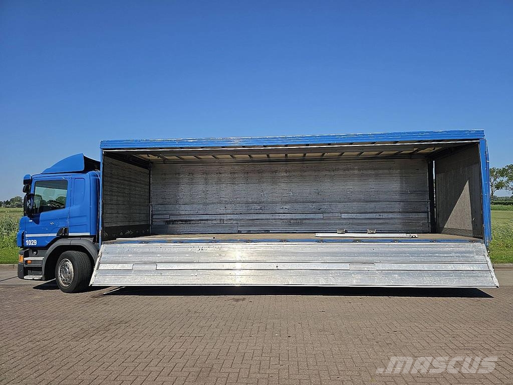 Scania P280 6X2*4 LIFT GETRÄNKE Camion cassonati