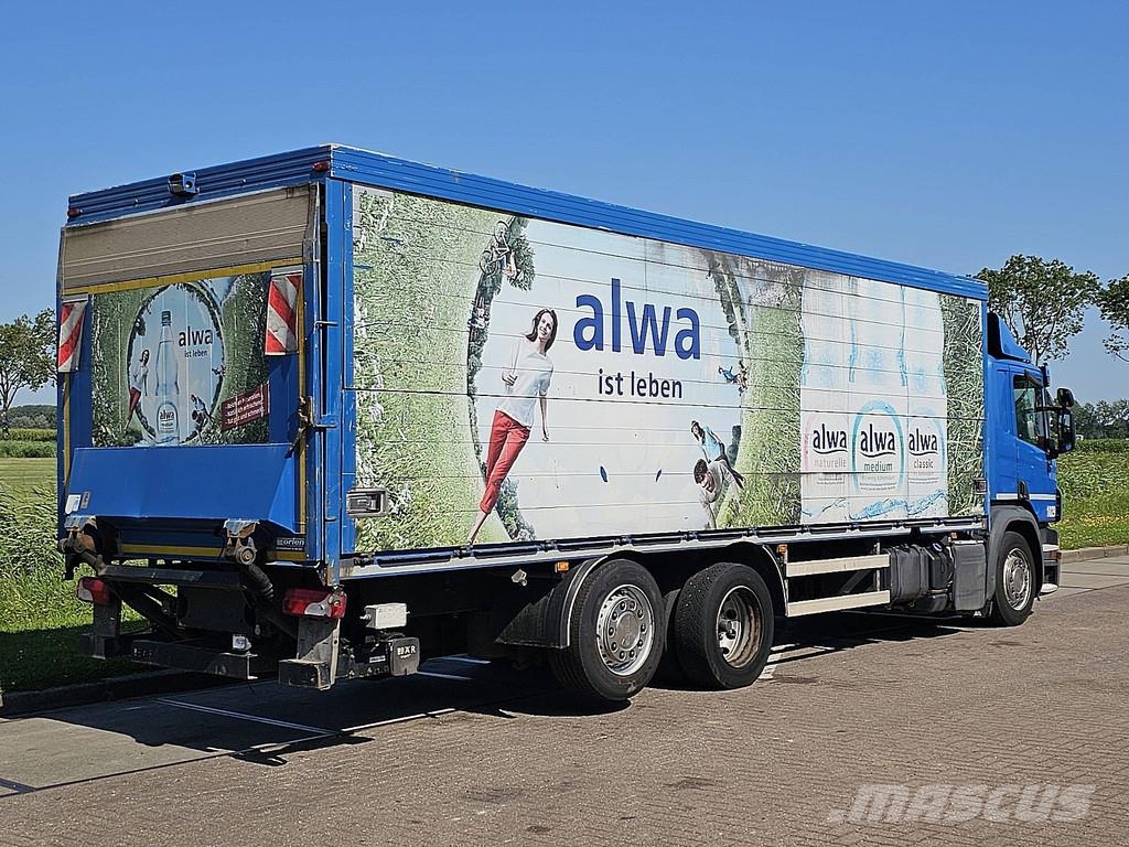Scania P280 6X2*4 LIFT GETRÄNKE Camion cassonati