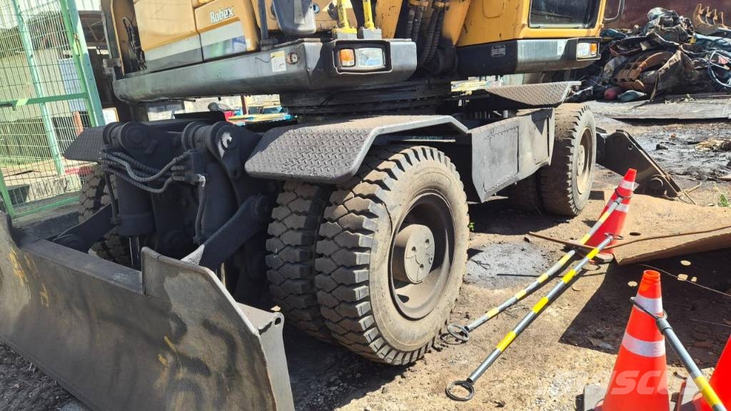 Hyundai Robex 210 W-9 轮式挖掘机