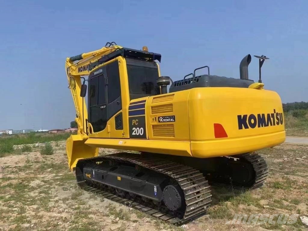 Komatsu PC 200-8 中型挖掘机