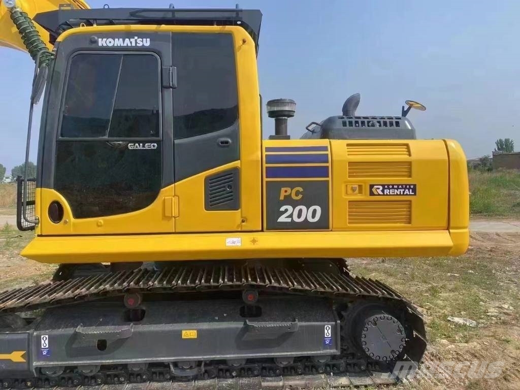 Komatsu PC 200-8 中型挖掘机