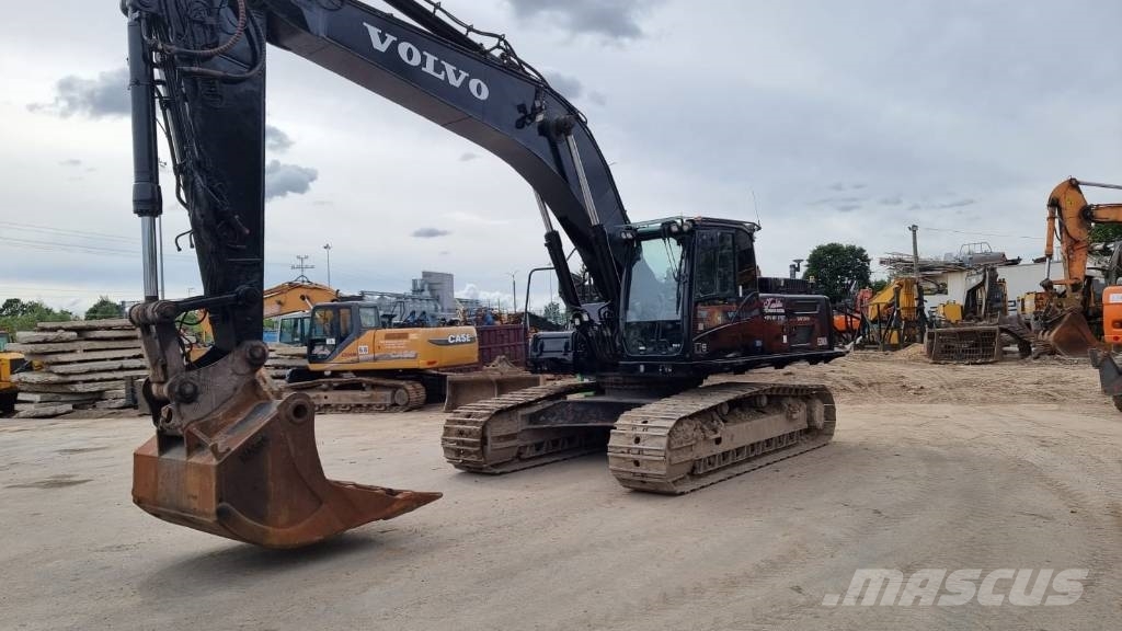 Volvo EC 300 D L Pásové rýpadlá