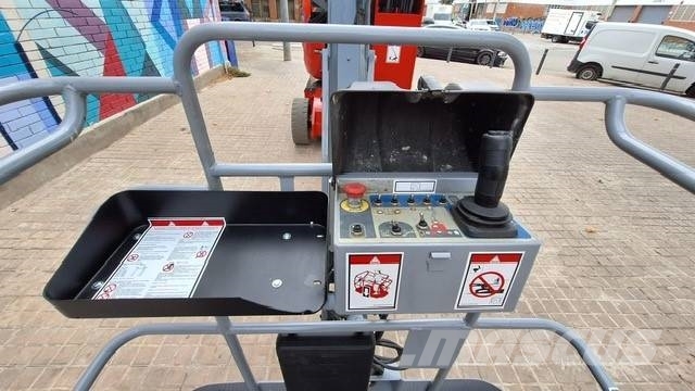 Manitou 150 AET JC Plataformas con brazo de elevación manual