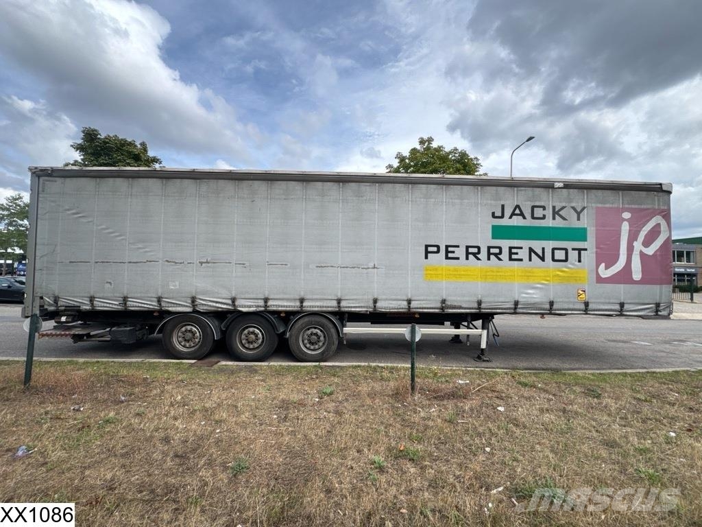 Fruehauf Tautliner Lift axle نصف مقطورات بباب جانبي