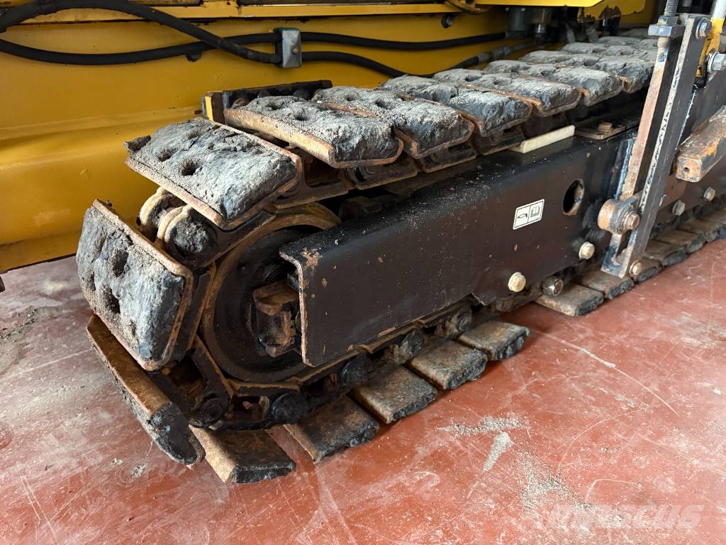 CAT AP 255 E Asphalt pavers