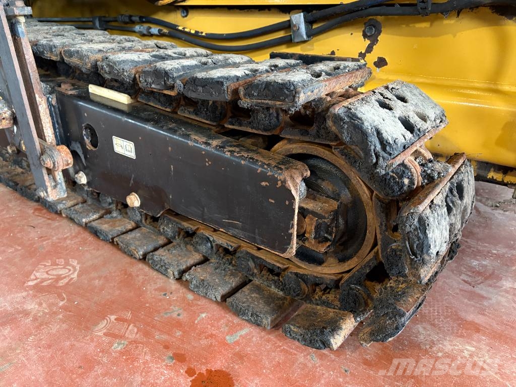 CAT AP 255 E Asphalt pavers