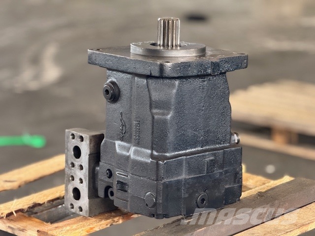 Liebherr LR 634 USED HYDRAULIC MOTOR LINDE هيدروليات