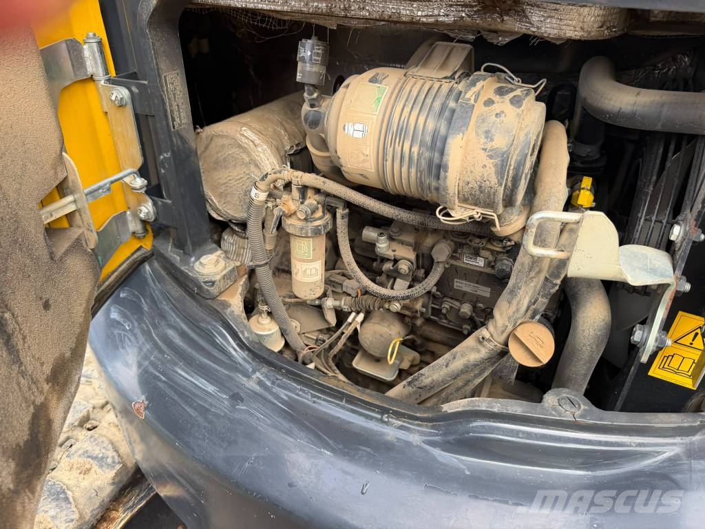Komatsu PC 26 MR-3 حفارات صغيرة أقل من 7 طن (حفارات صغيرة)