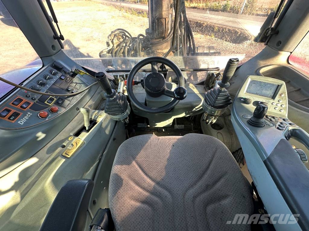 Valtra T 163 ED Traktorit