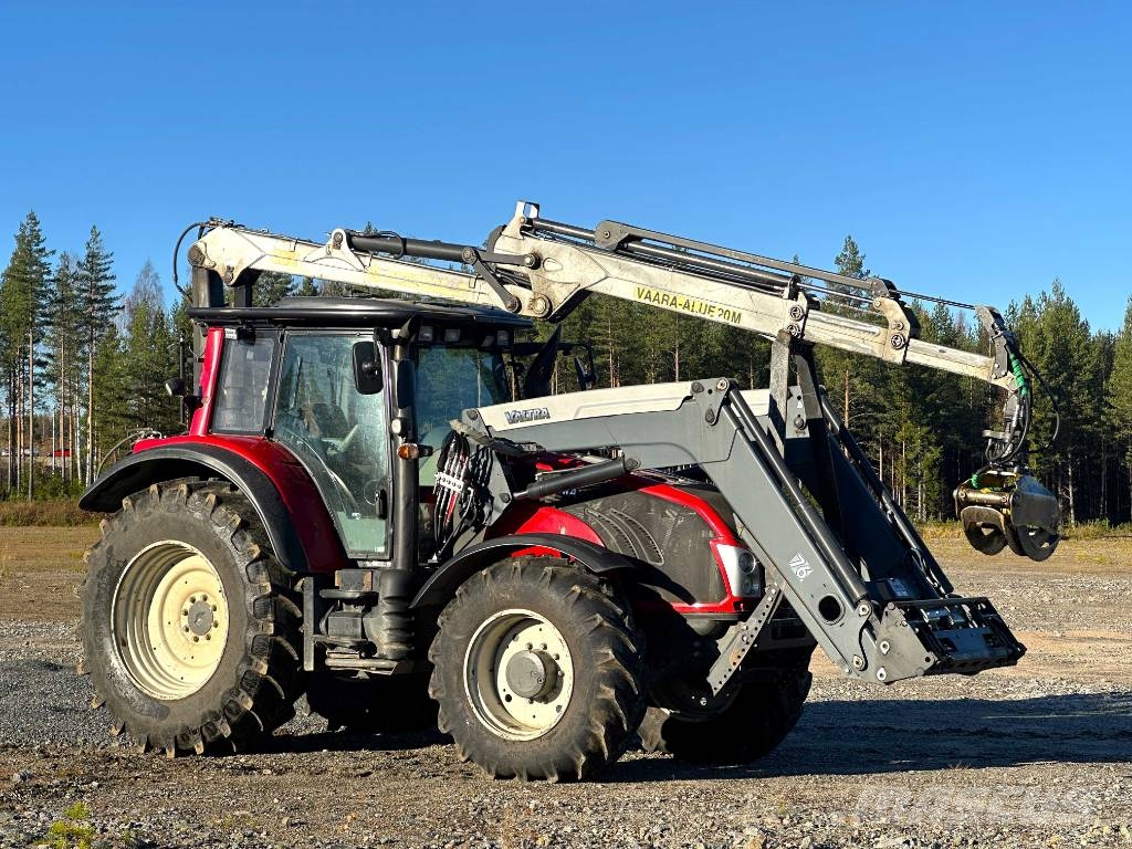 Valtra T 163 ED Traktorit