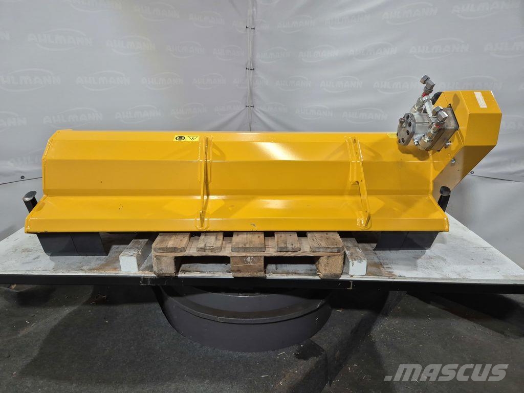 Perfect KJ-180 klepelmaaier hydro Piekabināmās pļaujmašīnas