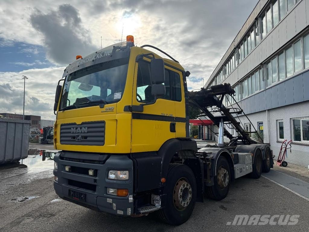 MAN TGA 35.390 8X2 KIPPER - LIFTING AXLE Camiones polibrazo