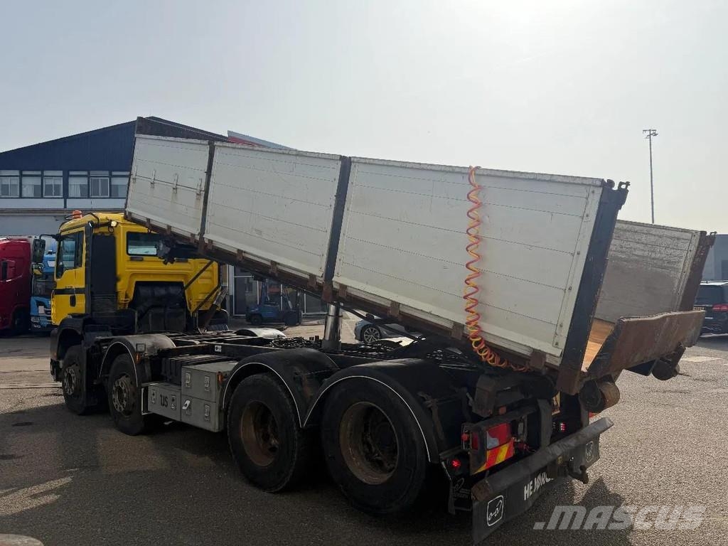 MAN TGA 35.390 8X2 KIPPER - LIFTING AXLE Hook lift trucks