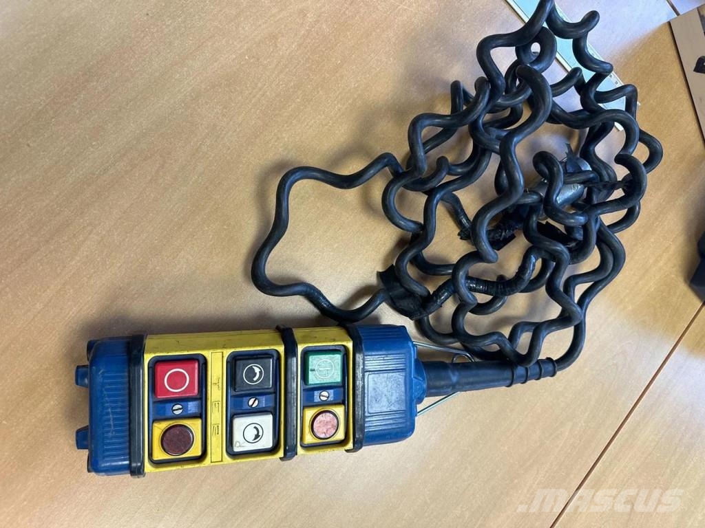 Nooteboom MCO-48-03V - 3 AXLE STEERING - DOUBLE EXTENDABLE Tieflader-Auflieger