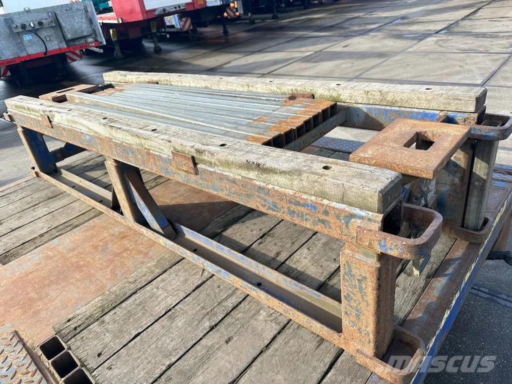 Nooteboom MCO-48-03V - 3 AXLE STEERING - DOUBLE EXTENDABLE Tieflader-Auflieger
