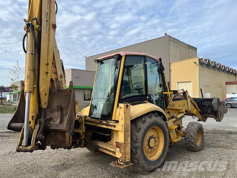 Komatsu WB 93 R-2 Koparko-ładowarki