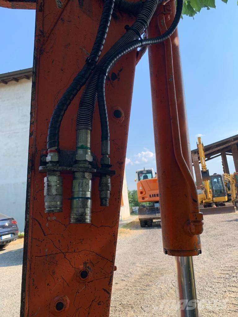 Yanmar Vio 80 Közepes (midi) kotrók 7 t - 12 t