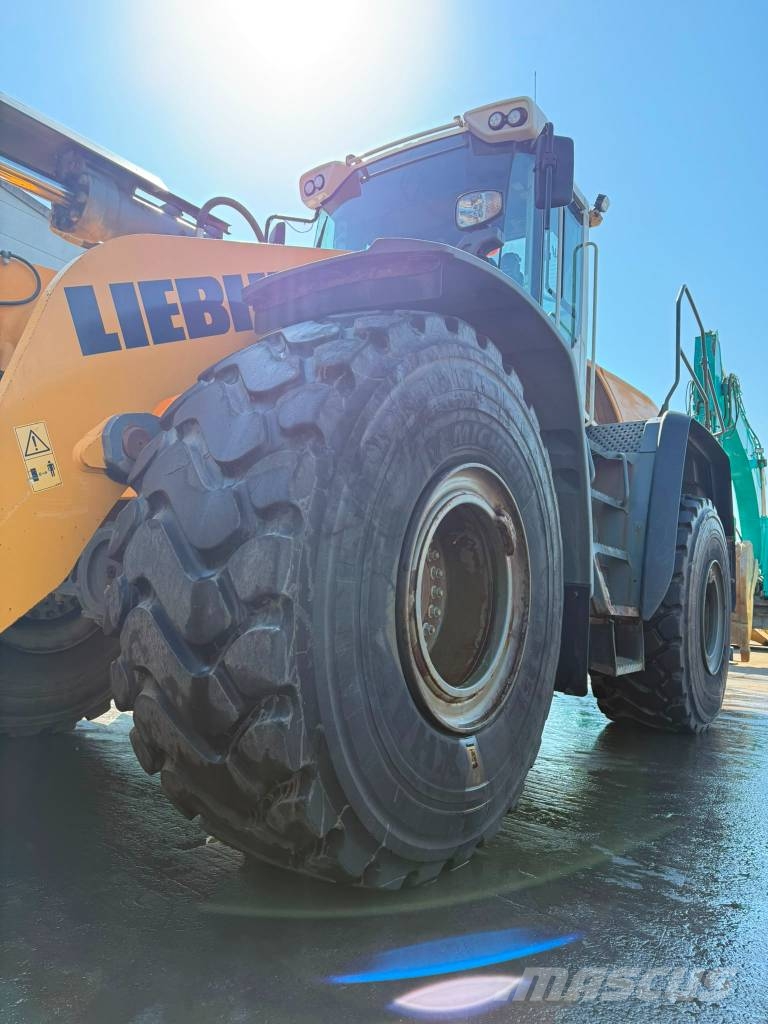 Liebherr L 566 Xpower // BJ. 2021 / 2988/WAAGE/ZSA/Joystick Iekrāvēji uz riteņiem