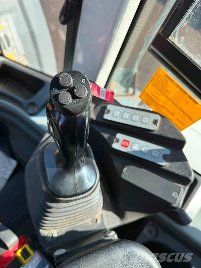 Liebherr L 566 Xpower // BJ. 2021 / 2988/WAAGE/ZSA/Joystick Iekrāvēji uz riteņiem