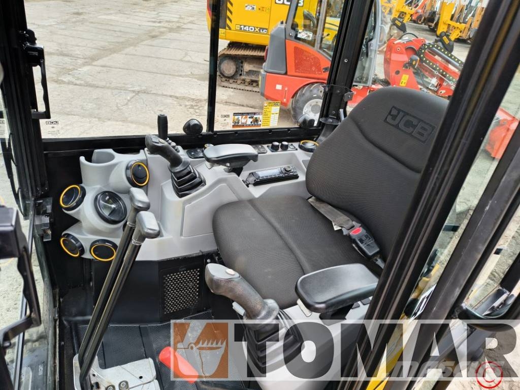 JCB 26 C-1 소형 굴삭기 7톤 미만
