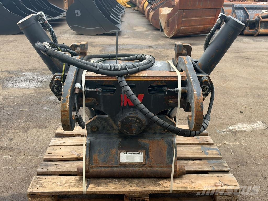 Verachtert Tiltable quickcoupler CWT 40 H4N Schnellwechsler