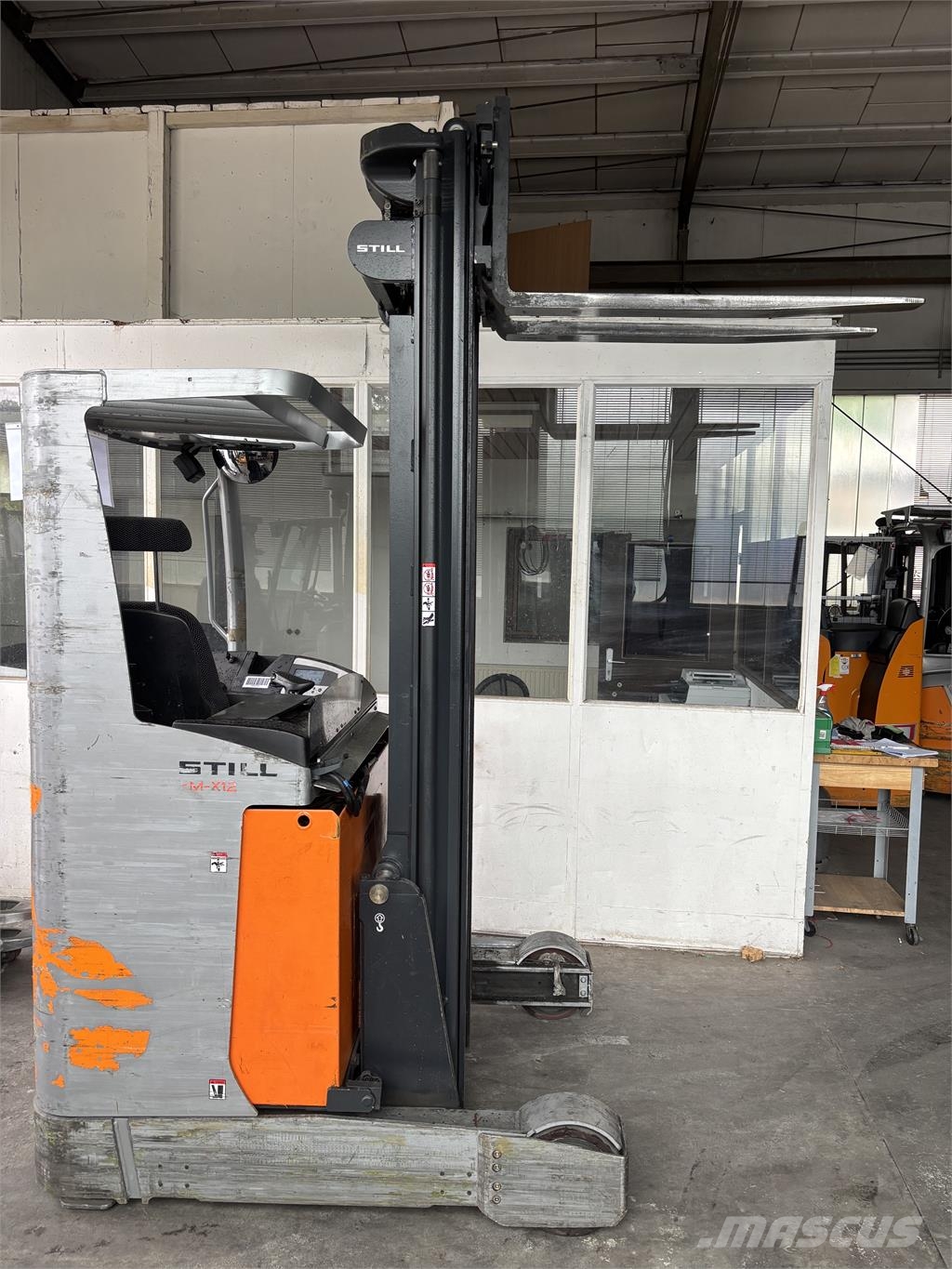 Still FM-X10 Työntömastotrukit