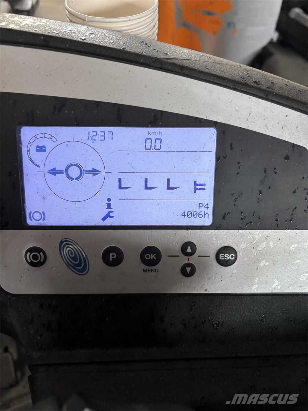 Still FM-X10 Retraky