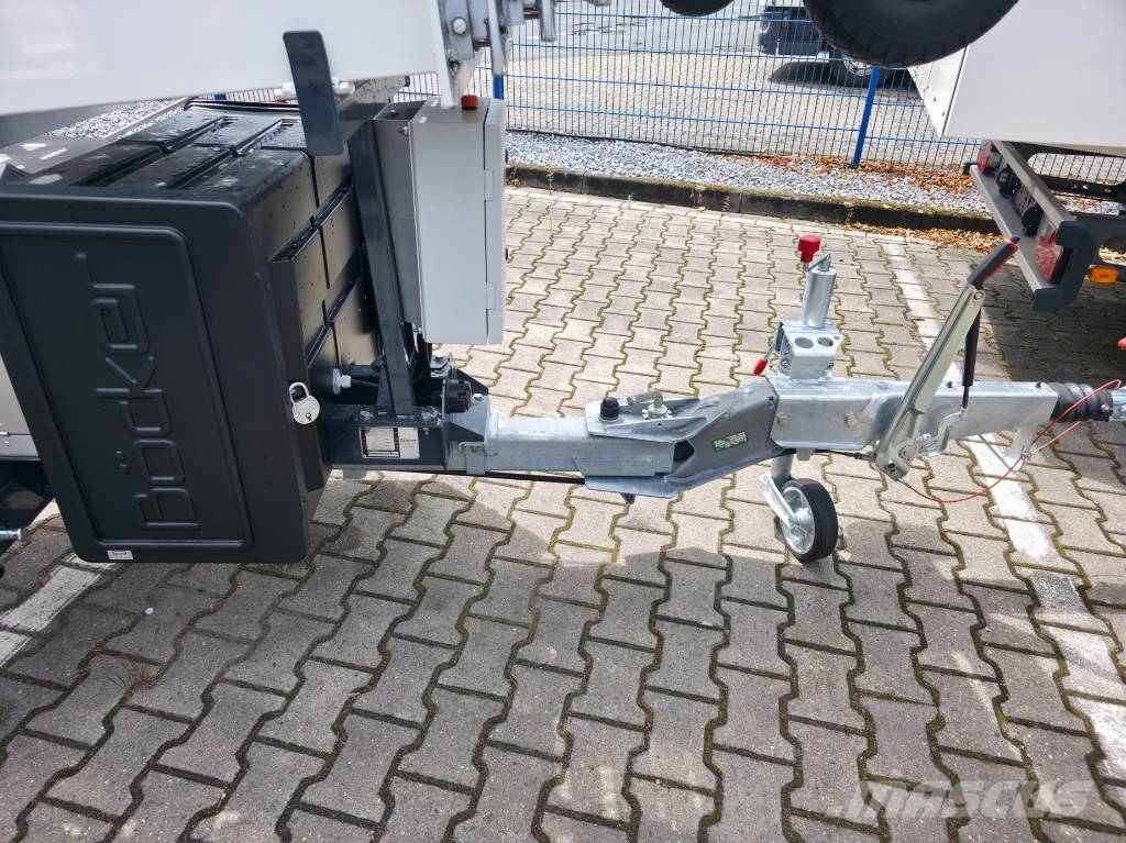 Böcker Junior 24 Goods and furniture lifts