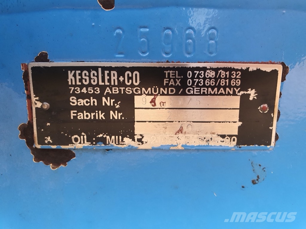 Liebherr A 954 B HD KESSLER AXLES 轴