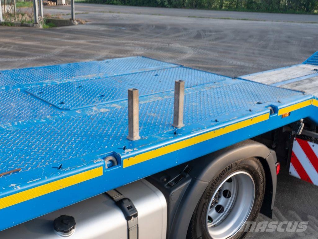 Dezeure SRD47 3-assige dieplader Automobili