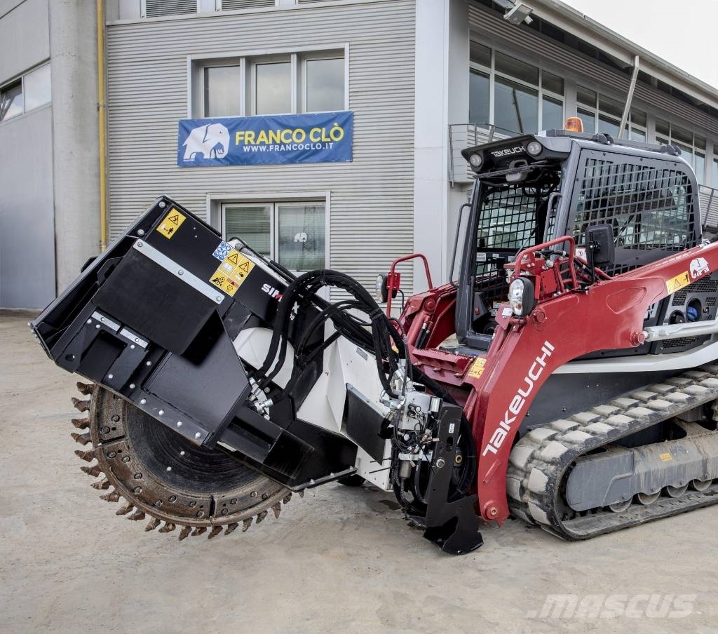 Takeuchi TL 8 R2 Skid steer mini utovarivači