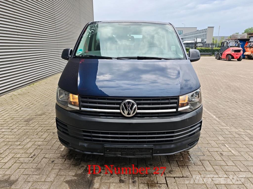 Volkswagen Transporter 2.0 TDI 9 Persons! Kistehergépjárművek