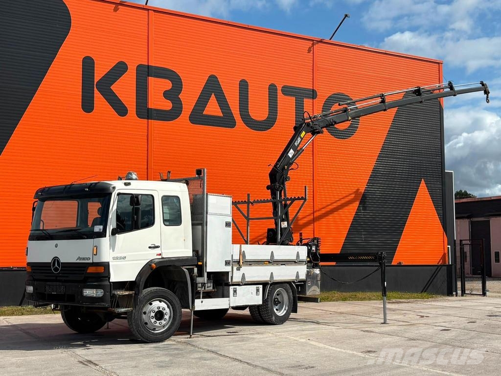 Mercedes-Benz Atego 1225 4x4 HIAB 088E-4 / PLATFORM L=3544 mm Smagās mašīnas ar celtni