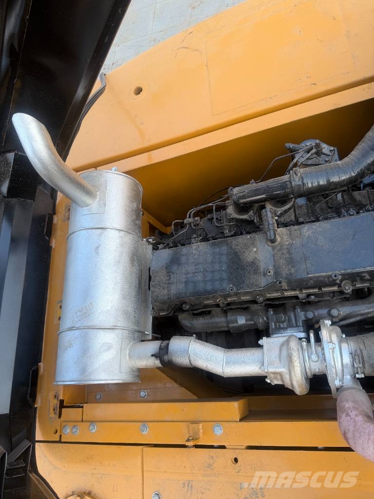 Sany 365H 3000 units excavators in stock Escavadoras de rastos