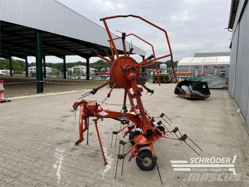 Kuhn GF 5001 MHA مكابس وميبسات التبن